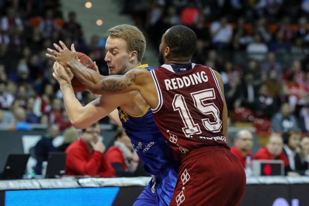 太阳队的进 太阳队的进