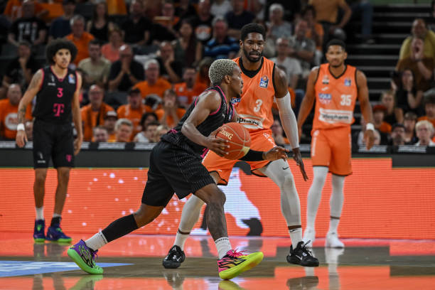 更多传导球 更多传导球