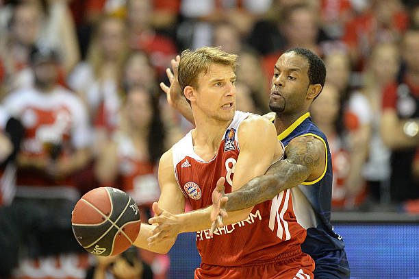 的高压逼抢 的高压逼抢